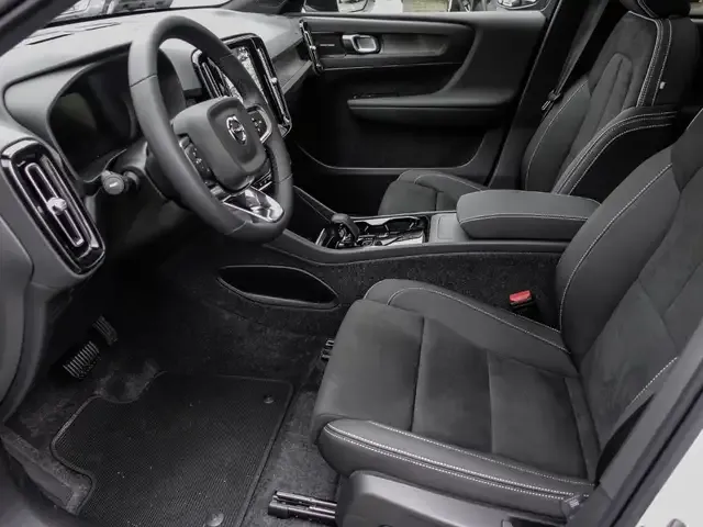 Volvo C40