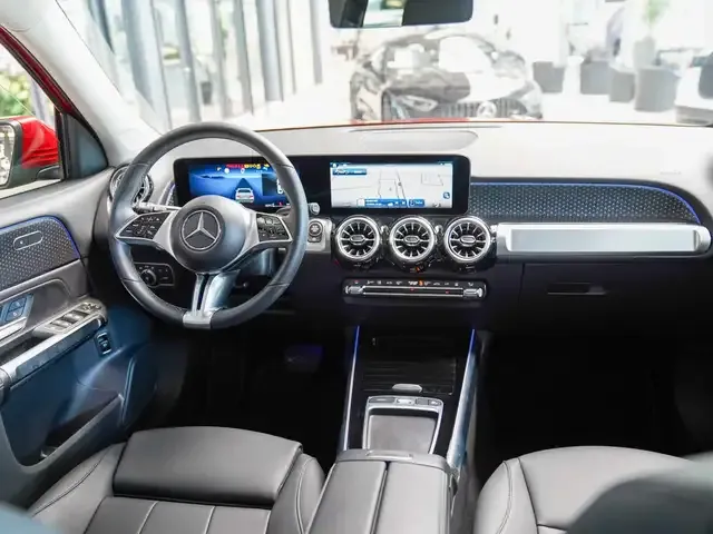 Mercedes-Benz GLB 200