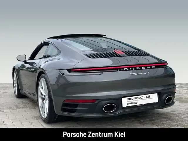Porsche 992