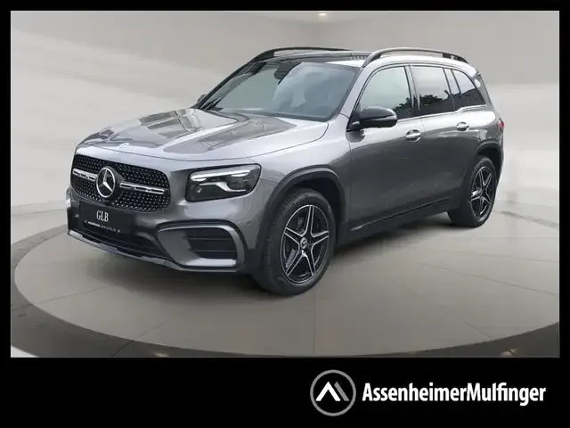 Mercedes-Benz GLB 200