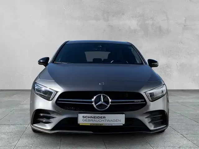 Mercedes-Benz A 35 AMG