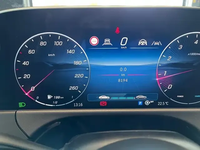 Mercedes-Benz E 200