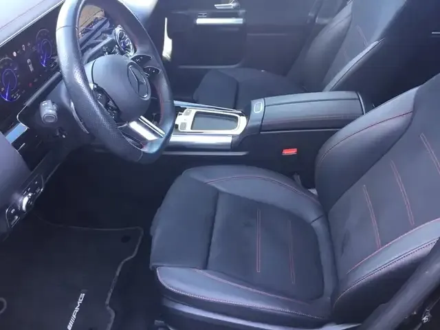 Mercedes-Benz EQA 300