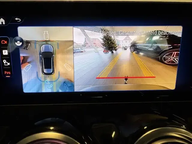 Mercedes-Benz EQA 300