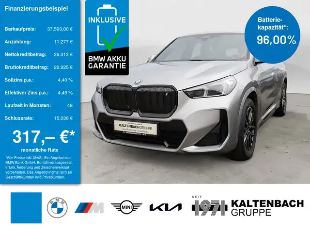 BMW iX1
