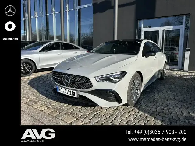 Mercedes-Benz CLA 200
