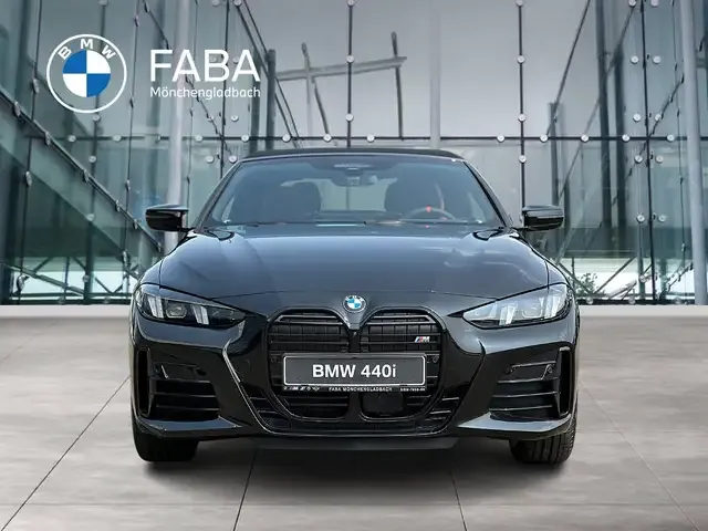 BMW 440