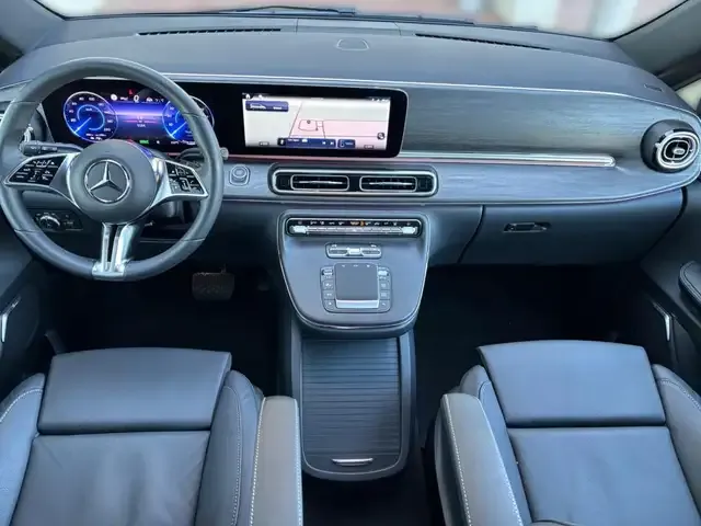 Mercedes-Benz EQV 300