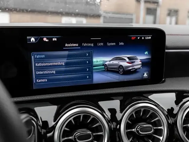 Mercedes-Benz CLA 250