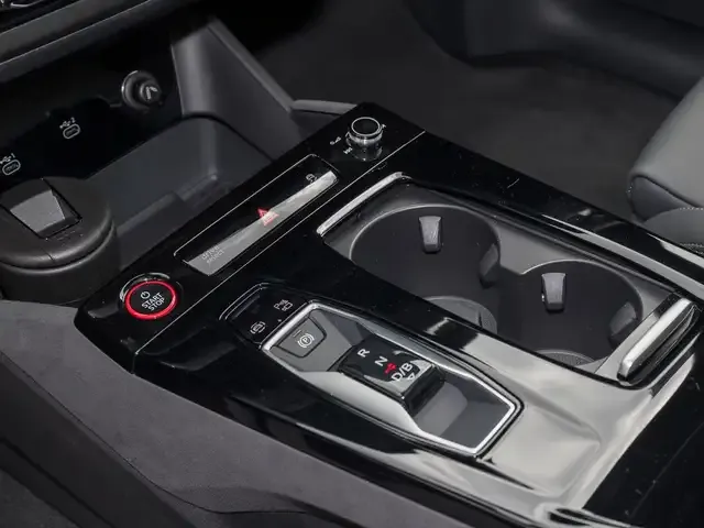 Audi SQ6