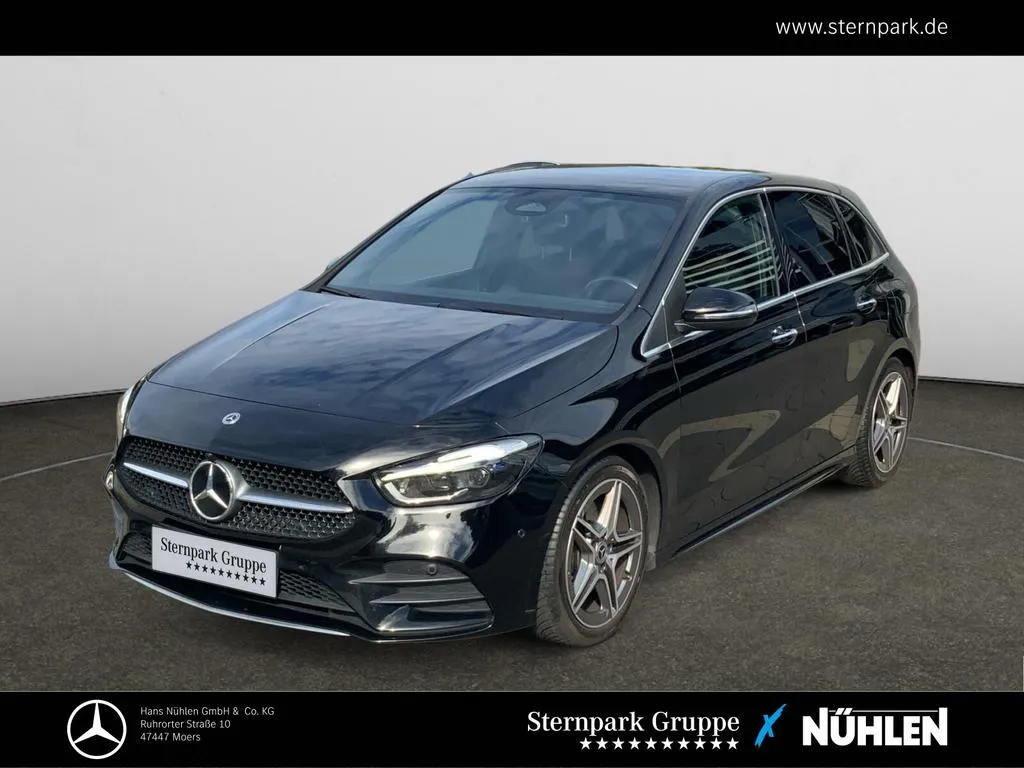 Mercedes-Benz B 220