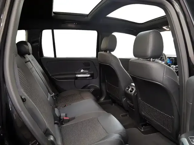 Mercedes-Benz EQB 250