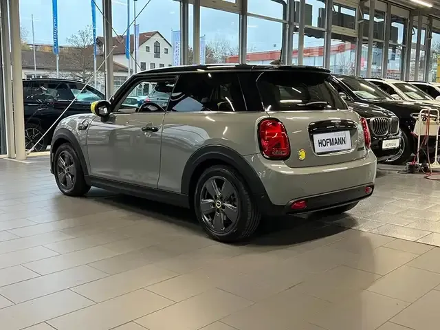 MINI Cooper SE