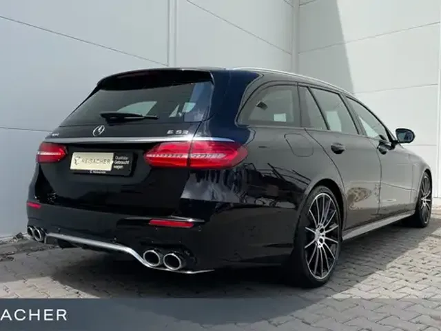 Mercedes-Benz E 53 AMG