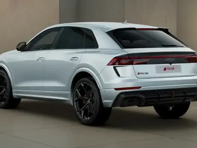 Audi RS Q8