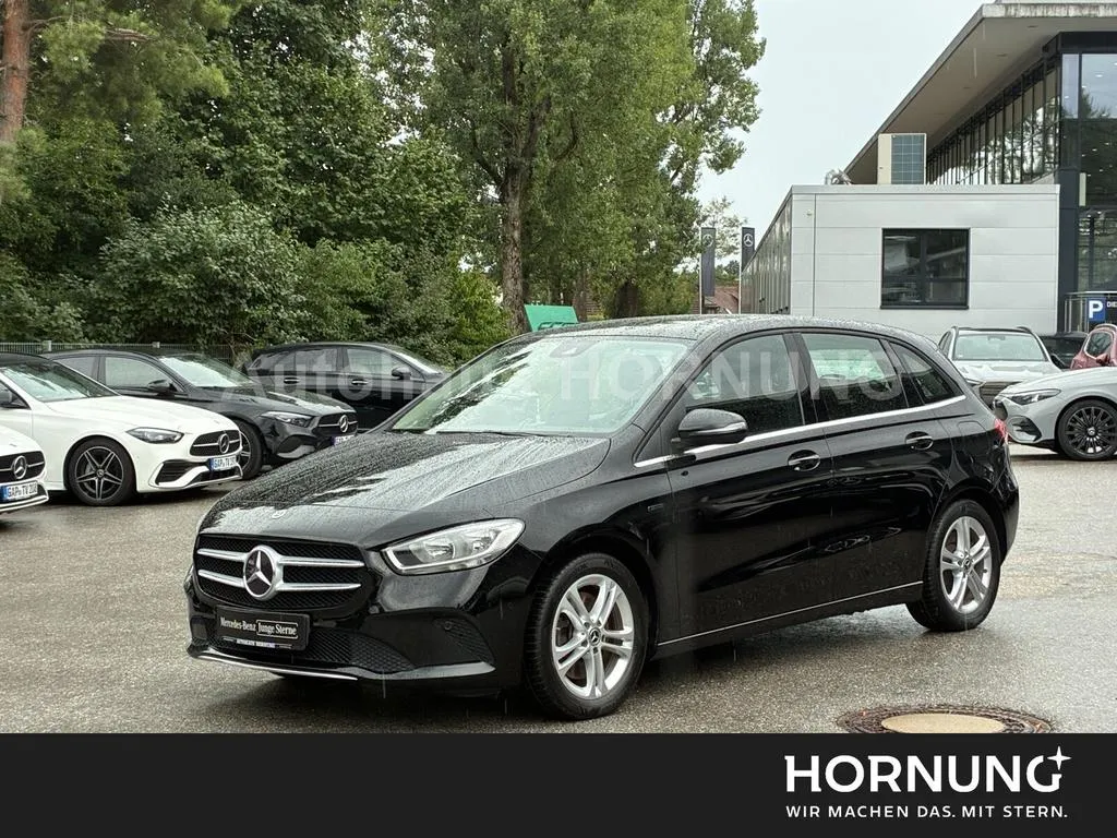 Mercedes-Benz B 250