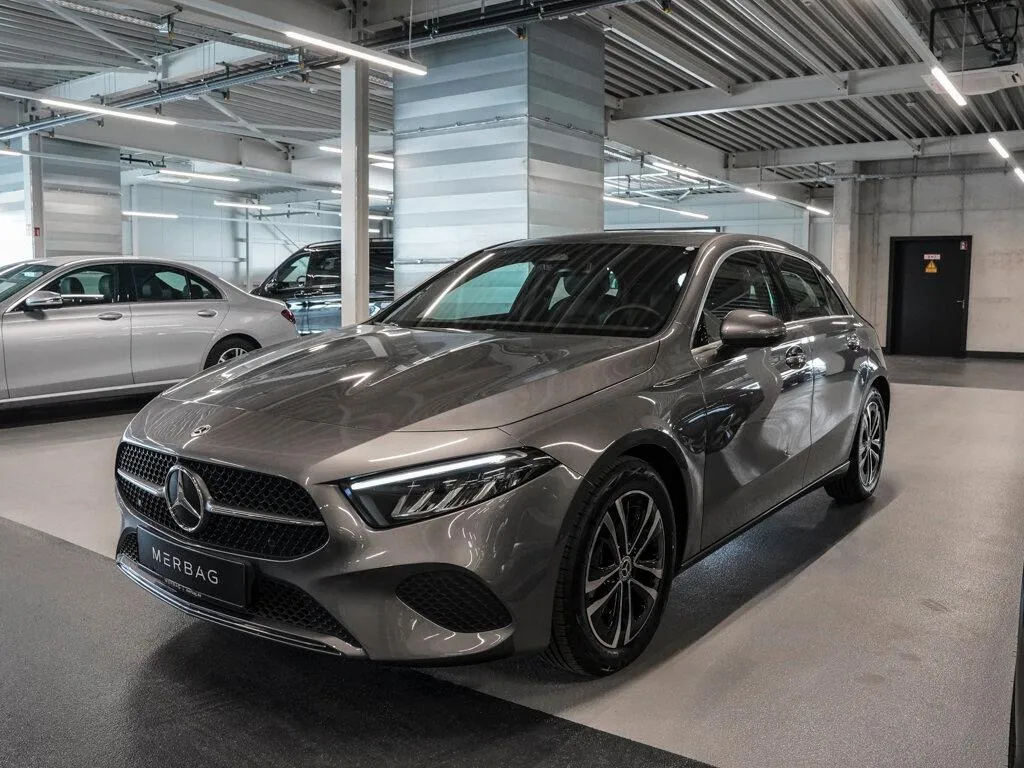 Mercedes-Benz A 180