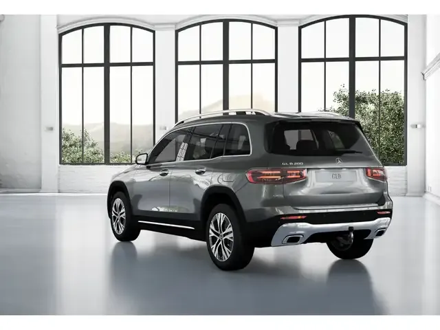 Mercedes-Benz GLB 200