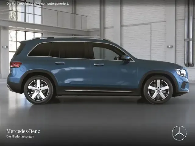Mercedes-Benz GLB 220