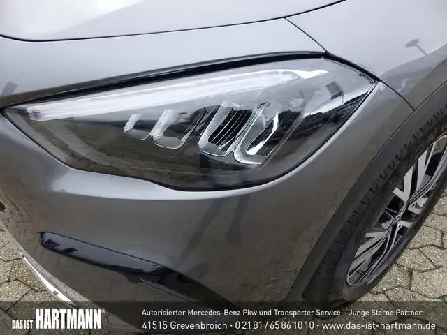 Mercedes-Benz GLA 180