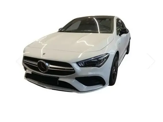 Mercedes-Benz CLA 35 AMG
