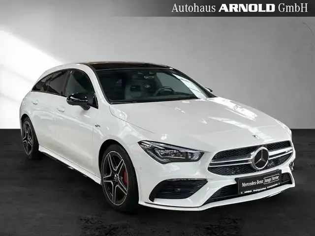 Mercedes-Benz CLA 35 AMG