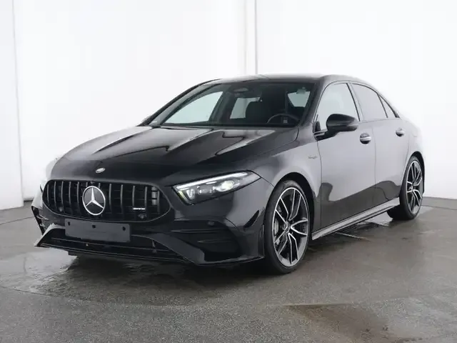 Mercedes-Benz A 35 AMG