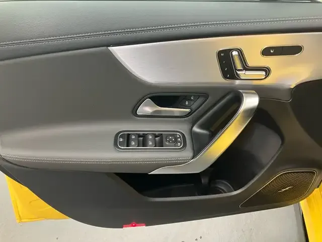 Mercedes-Benz A 45 AMG
