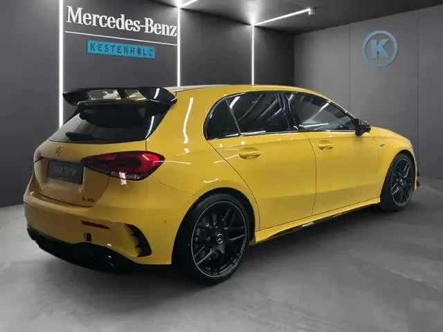 Mercedes-Benz A 45 AMG