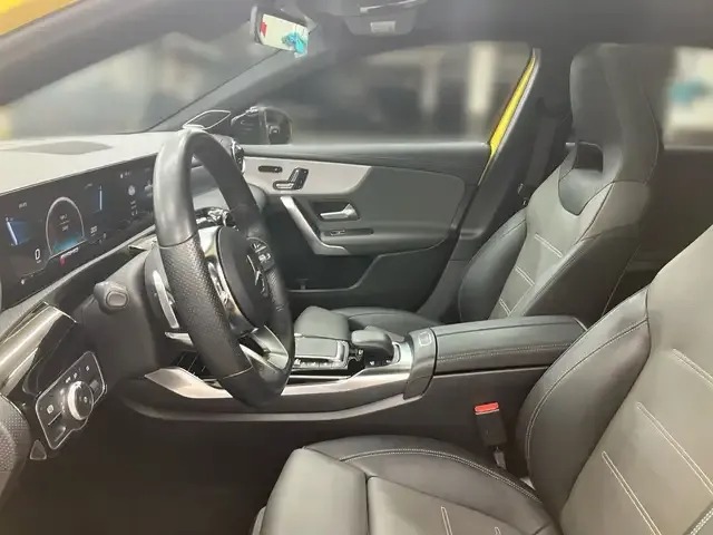 Mercedes-Benz A 45 AMG