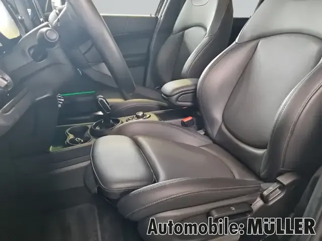 MINI One Countryman