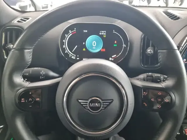 MINI One Countryman