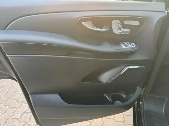 Mercedes-Benz EQV 300