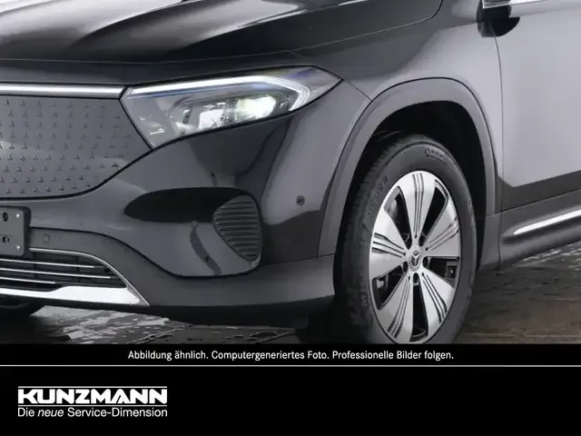 Mercedes-Benz EQB 300