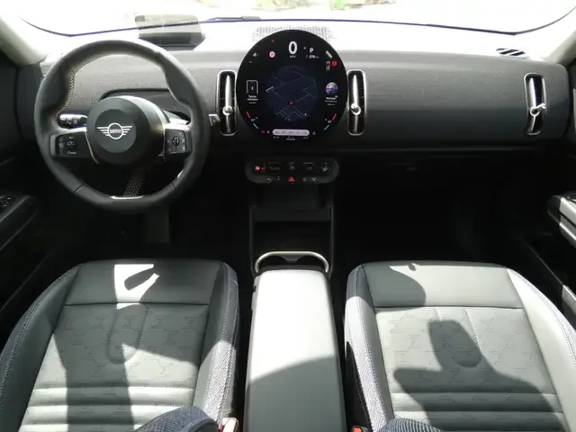 MINI One D Countryman