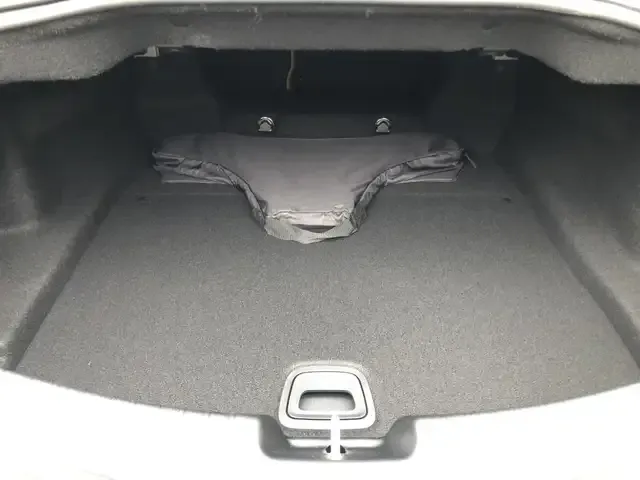Mercedes-Benz CLE 200