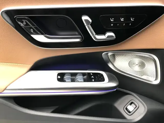 Mercedes-Benz CLE 200