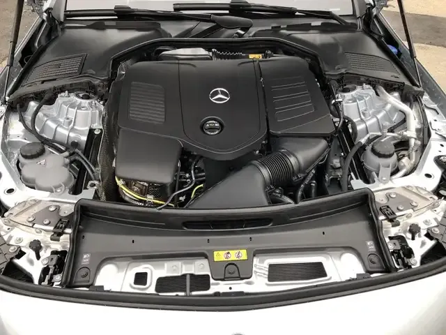 Mercedes-Benz CLE 200