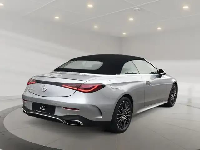 Mercedes-Benz CLE 200