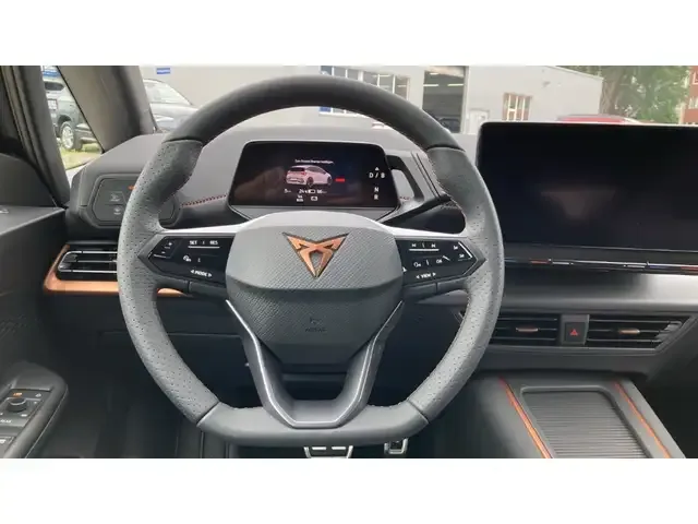 CUPRA Born