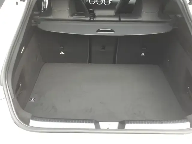 Mercedes-Benz CLA 220