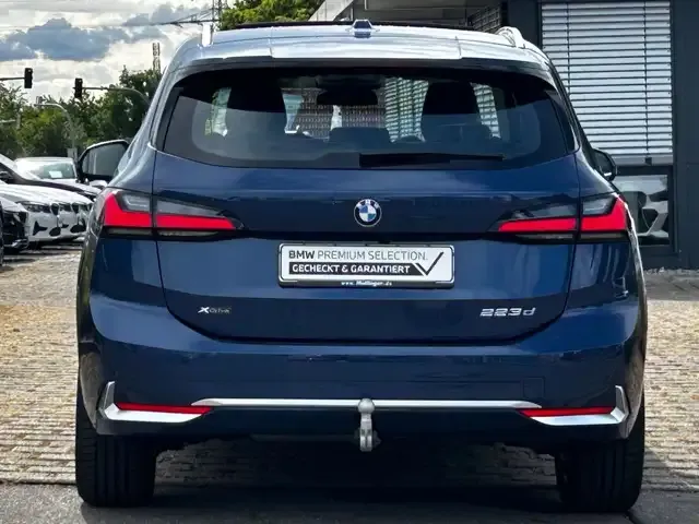 BMW 223