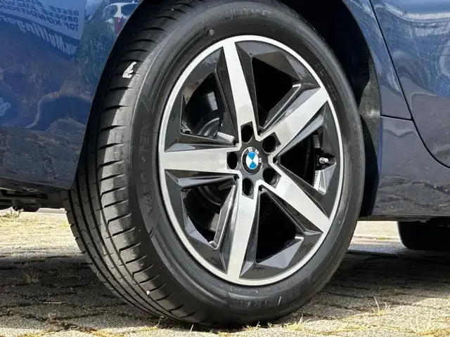 BMW 223