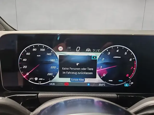 Mercedes-Benz GLA 180