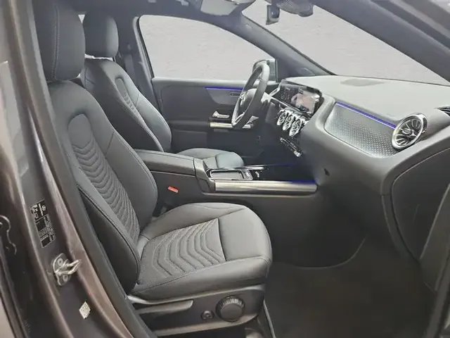 Mercedes-Benz GLA 180