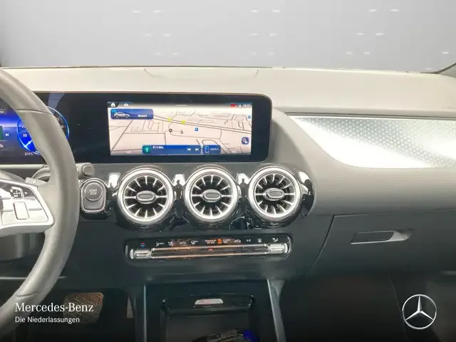 Mercedes-Benz EQA 350