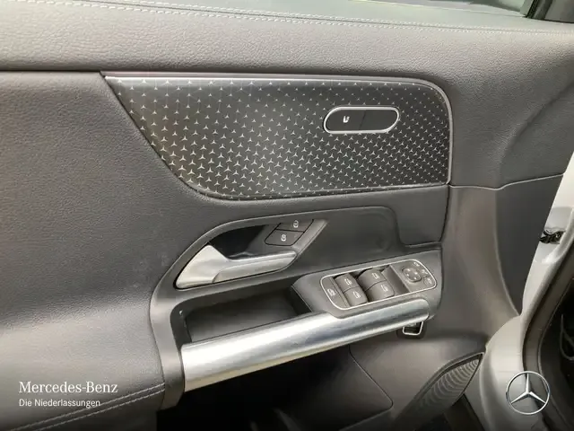 Mercedes-Benz EQA 350