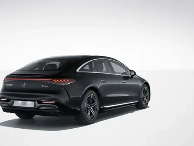 Mercedes-Benz EQS