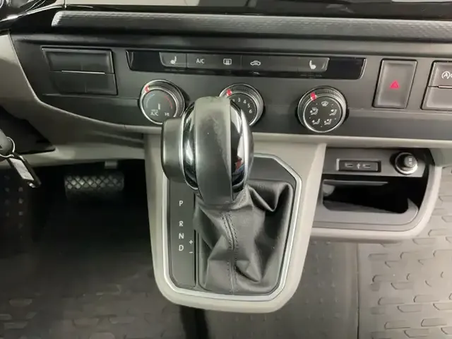 Volkswagen T6.1 Transporter