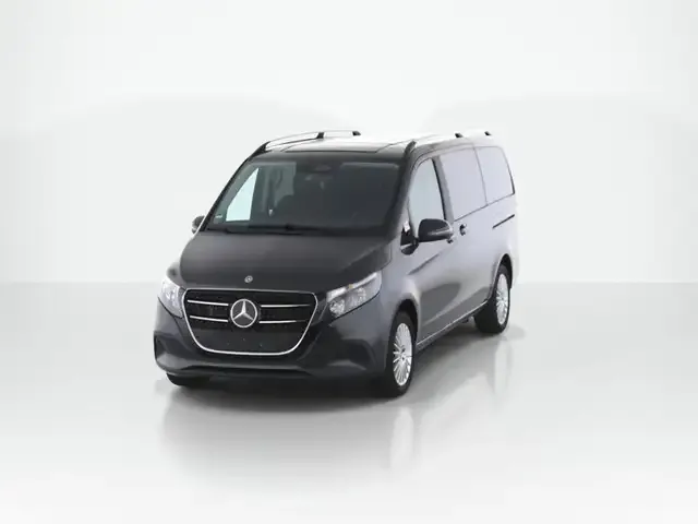 Mercedes-Benz V 220